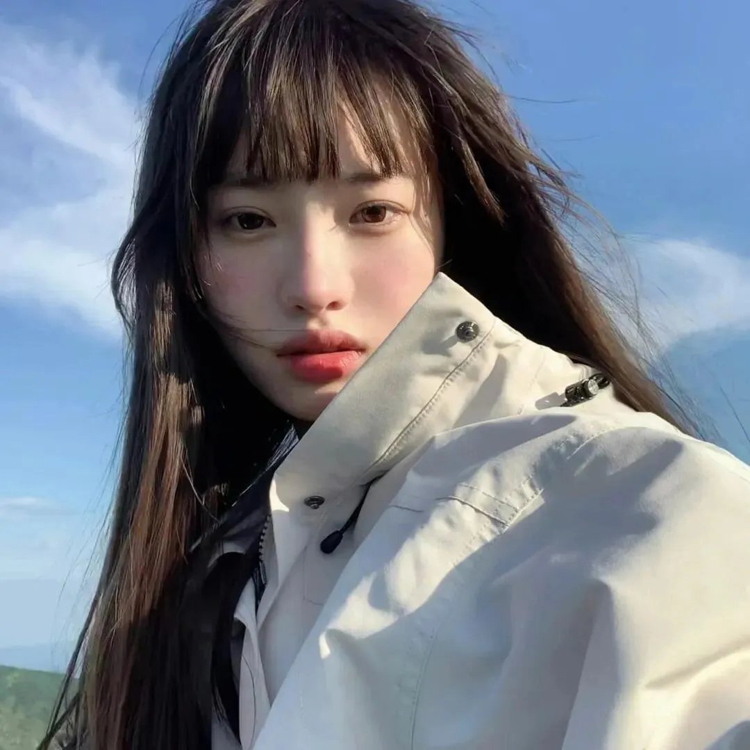 女记者查案记封面